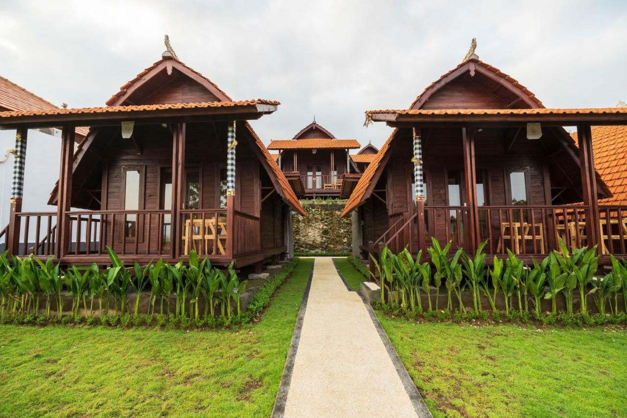 สตาร์ เซมาบู รีสอร์ต Hotel Toyapakeh ภายนอก รูปภาพ