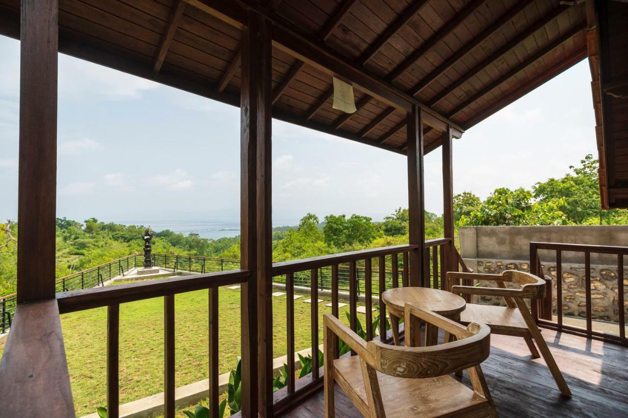 สตาร์ เซมาบู รีสอร์ต Hotel Toyapakeh ภายนอก รูปภาพ